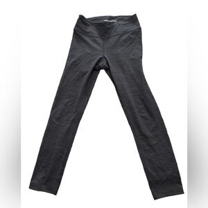 Outdoor voices gray and black striped leggings small